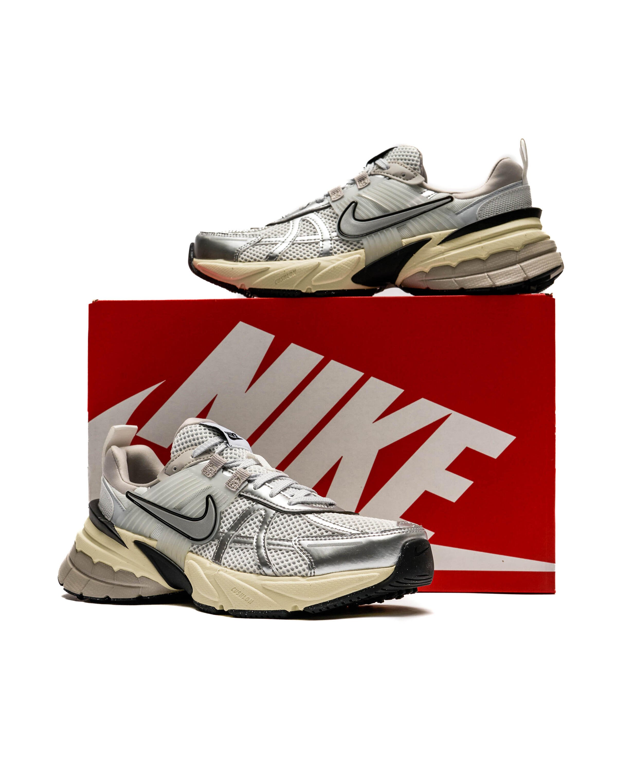 Nike WMNS V2K RUN | FD0736-100 | AFEW STORE